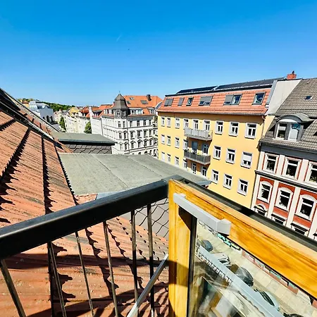 Massive Karli Loft - Over 130 Meters Floor Space - Theater - 4 Private Sleeping Areas - Location In * Lipsia